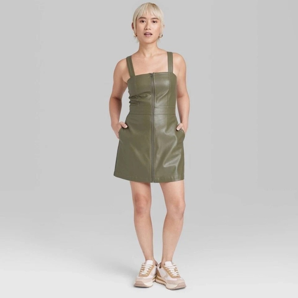 Wild Fable Women's Faux Leather Zip Front Mini Bodycon Pinafore Dress Size XXS